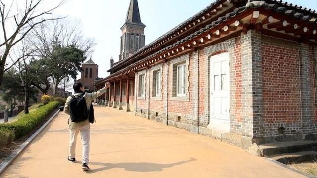 EBS1 '한국기행' 성지길 1부, 익산 편