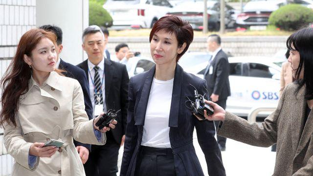 노소영 관장 몰래 21억 빼돌린 비서…항소심도 징역 5년