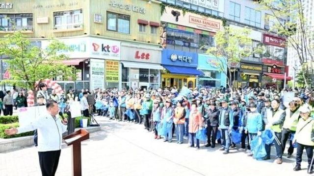파주시, ‘국토대청소’로 깨끗한 거리 환경 조성