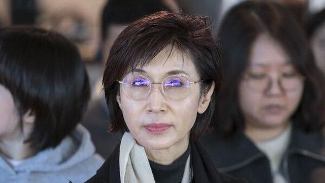'노소영 명의 도용해 21억 편취' 前비서, 2심도 징역 5년