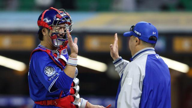 '신들린 투수 교체로 3505일 만에 6연승' 박진만 감독 