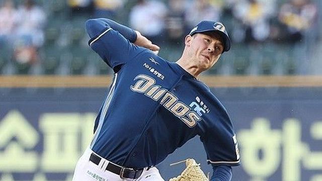 라일리 7이닝 무실점 호투…NC, KIA 꺾고 4연패 탈출