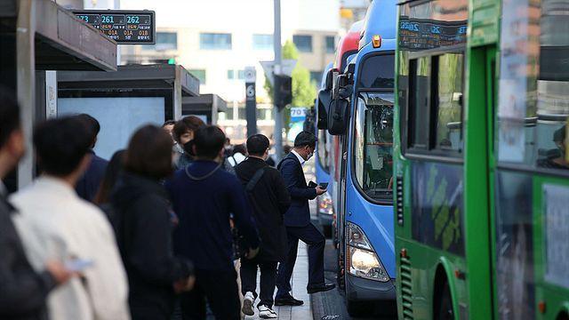 ‘조정 결렬’ 서울시내버스 노조, 준법투쟁 카드 대응