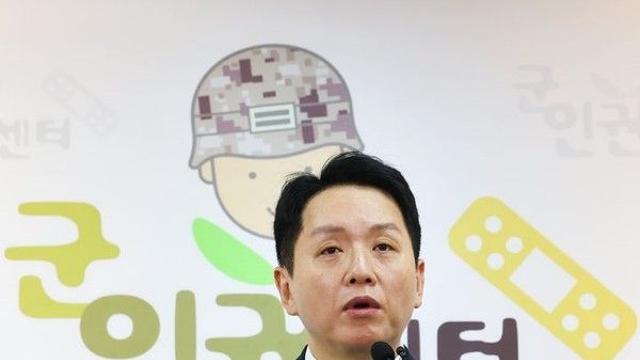 박정택 수도군단장 ‘갑질’ 의혹 제기···“비서실 근무자를 하인·노비처럼 부려”