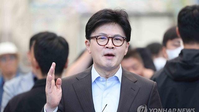 [속보] 손편지 쓴 한동훈 