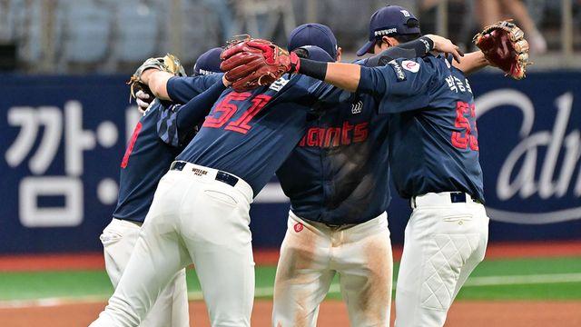 '2데'로만 해주오…8년째 기다리는 PS, 롯데 2025시즌 정말 다를까