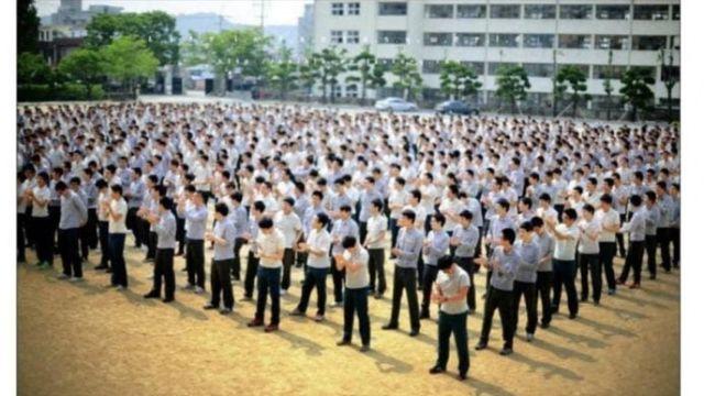 지금은 상상도 못할 90년대 끔찍한 학교문화.jpg