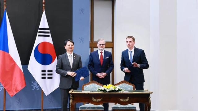 체코정부, 한수원 25조 원전계약 사전승인