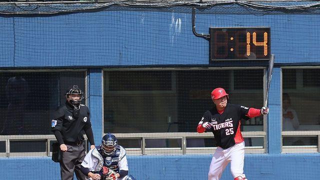 프로야구 경기시간, 13분 단축…피치 클록·연장 11회 규정 영향