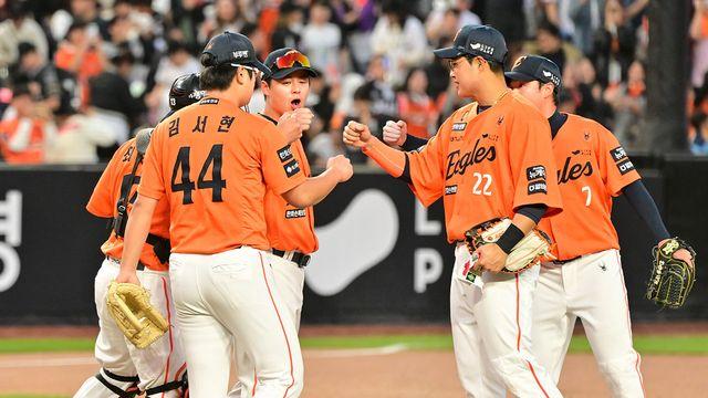 한화 10연승='한국시리즈 진출'이었다…26년 만 '승승승승승승승승승승' 이루고 영광 재현할까