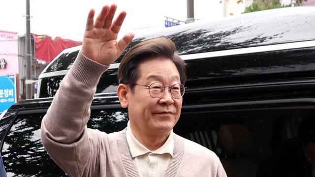 이재명, 이틀째 영남으로…진주 지역 독지가 김장하 선생과 만남도