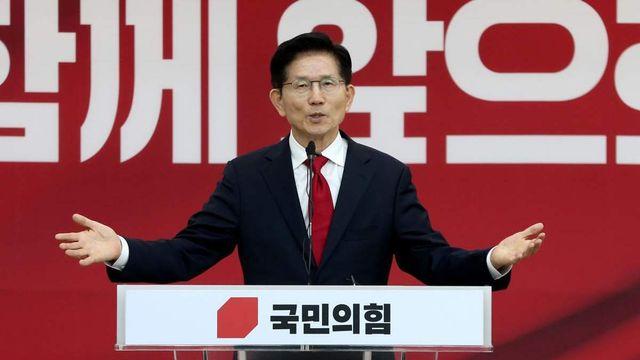 [속보] 법원, '김문수 국민의힘 대선후보 지위 인정' 가처분 기각