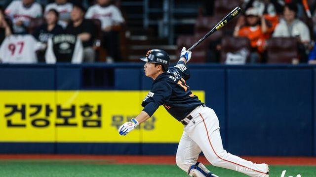 한화 이글스, 26년 만에 10연승 쾌거…문현빈의 극적인 역전포