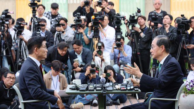 김문수·한덕수, '역선택 방지조항' 이견 여전… 단일화 협상 또 불발