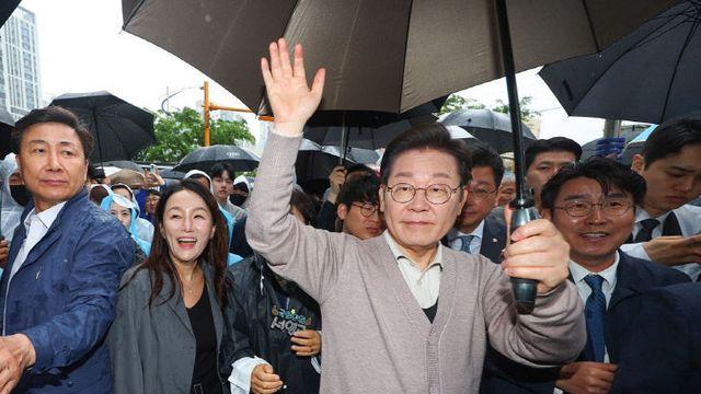 더불어민주당 이재명 대선 후보자 등록 마쳐