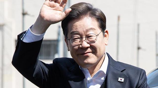 이재명, 국힘 후보 교체에 “가만있으면 상대방이 자빠져…그러면 이겨”