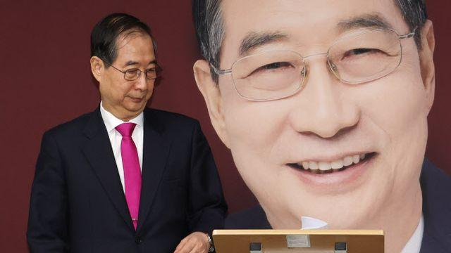 “한덕수 찬성하냐” 거듭 물었지만...‘반대’한 국힘 당원