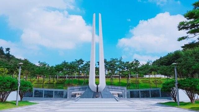 1만기 규모 '국립산청호국원 제2묘역' 완공…내일 준공식