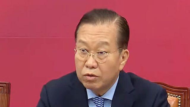 [속보] 국민의힘 권영세 비대위원장 사퇴…