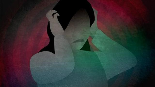 마사지 퇴폐업소 계속 가는 남편…