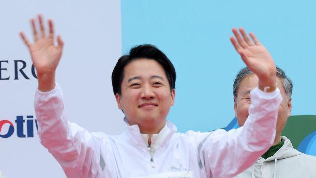 이준석 “좌도 우도 아닌 앞으로 가는 시대교체…김문수와 단일화는 0%” [대선후보 말말말]