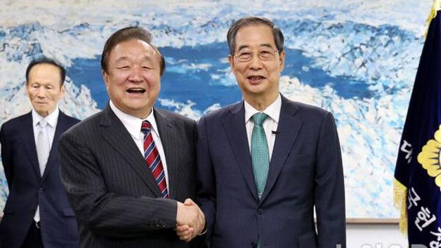 한덕수, 정대철 헌정회장에 사과 전화…정대철 