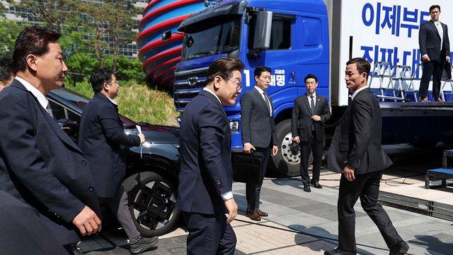 '이재명 경호팀에 첩자 있다' 소문에... 민주당, 경호팀 신원 모두 재검증