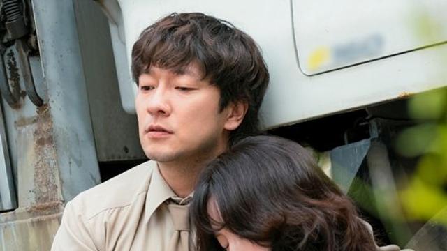 손석구·한지민, 셔츠남 정체에 충격…인연 푸는 실마리 될까 (천국보다 아름다운)