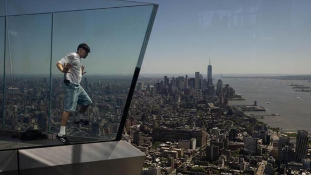 미국, 외국인 관광객 감소로 최대 125억 달러 손실 우려…관광산업 회복에 먹구름