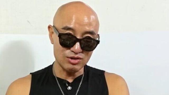 오랜만에 여자보고 놀란 홍석천