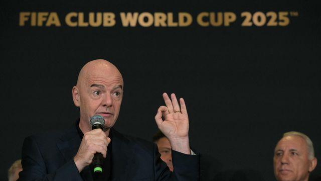 ‘미국 폭염’에 백기 든 FIFA?…“2026 월드컵 땐 지붕 경기장 쓴다”