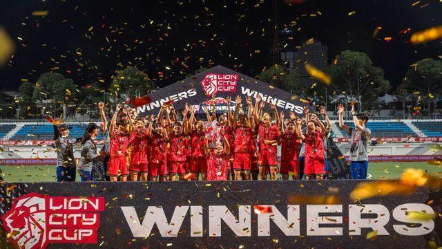 女 U-15 축구대표팀, 총 29골 폭격→싱가포르 친선대회 3전 전승 ‘우승’