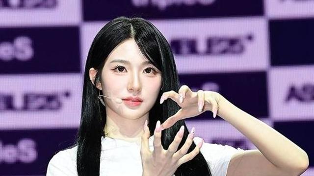 트리플에스 신위, '하나의 중국' 발언+