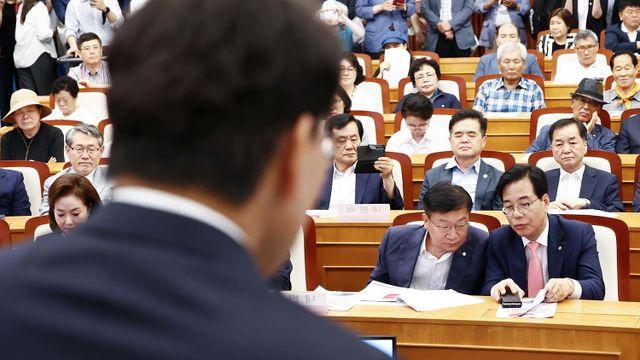 혁신하기는커녕... 국민의힘 지도부, 탄핵 반대단체 출범식 총출동