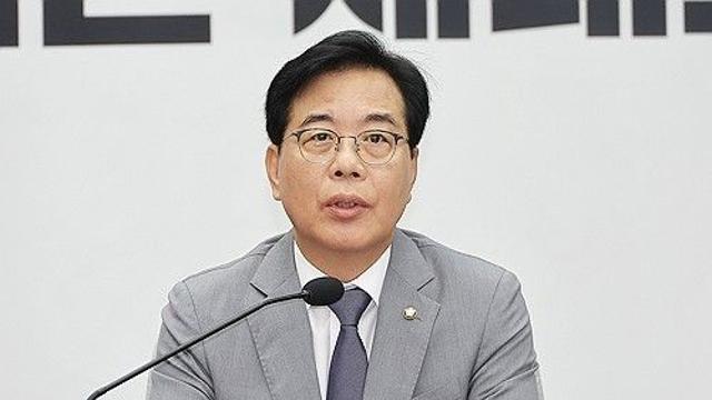 [이슈] 국힘 전당대회 앞두고 '당권 경쟁' 본격화… 인적쇄신 갈등 속 '쌍권' 내보내기 물밑 확산