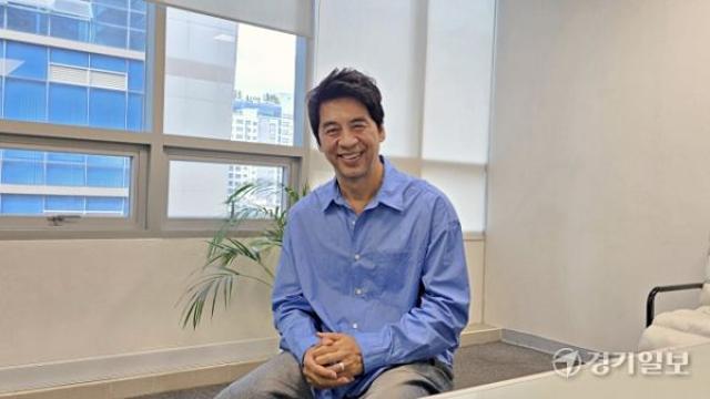 “부모들에 위로 되길”… 할리우드 휩쓴 ‘킹 오브 킹스’로 돌아온 배우 권오중 [인터뷰]
