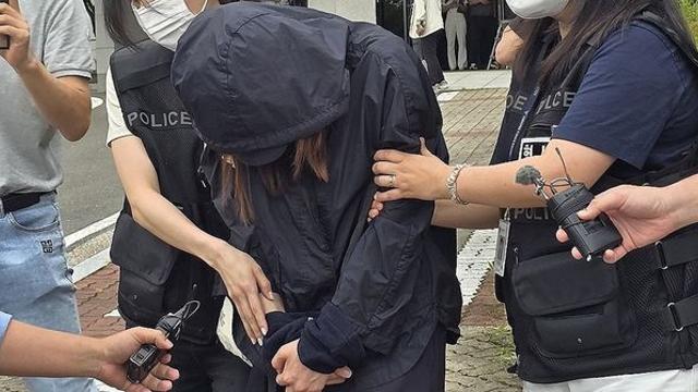 시험지 훔치려 학교 침입… 학부모·교사·직원까지 줄줄이 구속