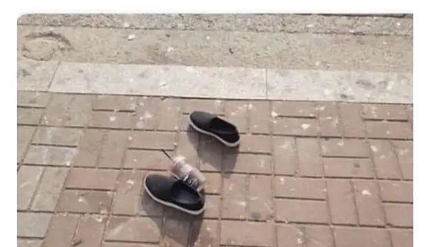 누군가 아아 마시면서 걷다가 증발했나보다,,