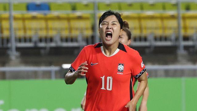 ‘여왕’ 지소연 결승 PK골…여자축구, 대만 꺾고 20년 만에 동아시안컵 우승