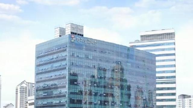 경기도교육청, 폭염 속 '학생을 위한 땀방울' 교원 5천 명 1급 정교사 자격연수 돌입