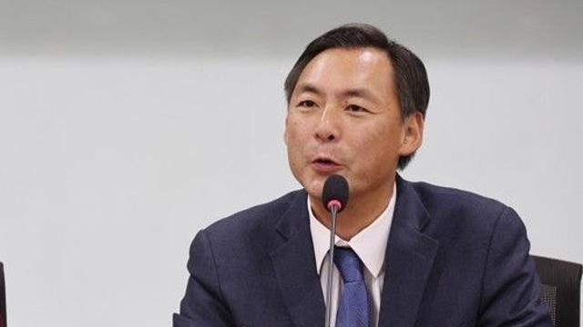 음모론 띄우기? 국격 수호? 보수단체는 왜 모스 탄 고발했나