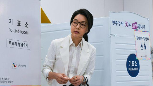 법원, 김건희 집사 체포영장 발부…”정당 사유없이 불출석”