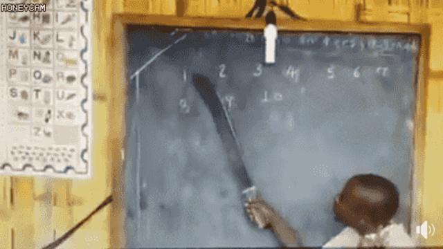 수업에 집중할 수밖에 없었다.