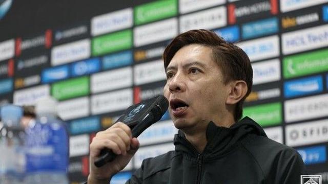 대만 여자축구 감독 