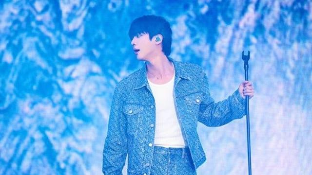 BTS 진, '맥주 광고에 어울리는 스타' 1위…득표율 44%