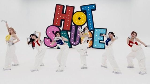 베이비몬스터, '핫 소스' 퍼포먼스 비디오도 '핫하다' 