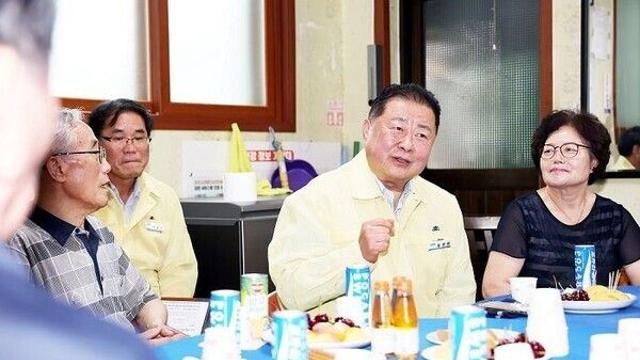 김경일 파주시장, 기록적 폭염 속 무더위쉼터 현장 점검