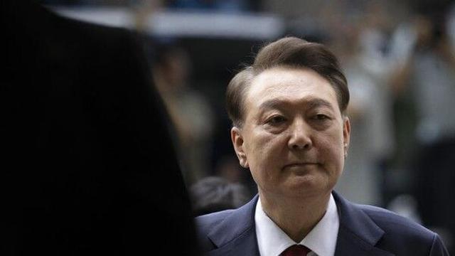 '특검 소환 불응' 尹, 구속적부심 앞두고 내란재판 출석할까