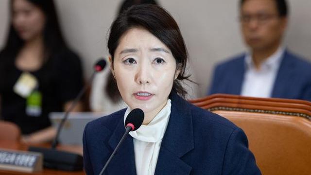 강선우 전 보좌진 “다른 의원실에 ‘뽑지 말라’ 했다고 들었다”