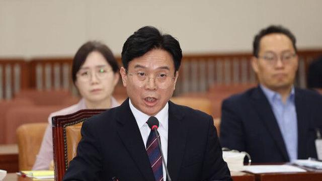 고용장관 후보자, 강선우 갑질 의혹에 